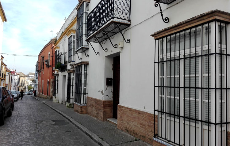 La hermandad de los Milagros estrena nueva casa-hermandad