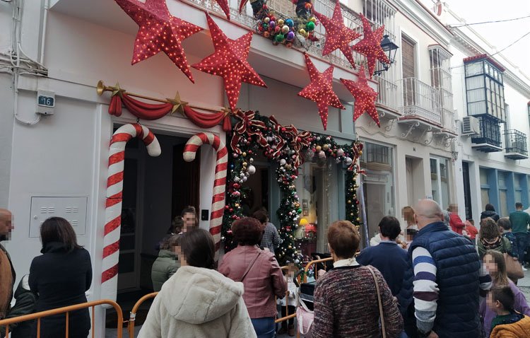 Papá Noel prepara su casa en Utrera para recibir la visita de los niños