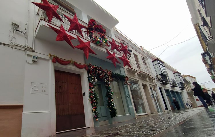 Papá Noel abre su casa en Utrera para recibir la visita de los niños