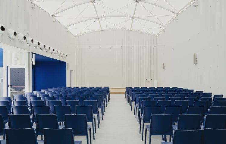 Los alumnos del conservatorio de Utrera se reencuentran con el escenario de la Casa Surga antes de su salto al grado profesional