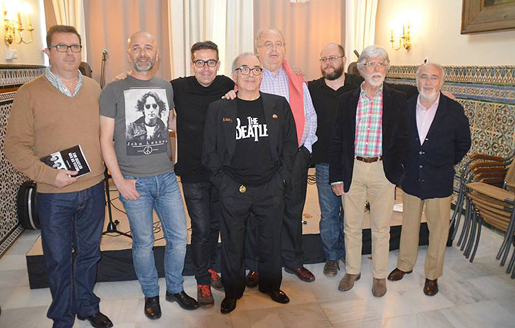 El «Casino» homenajea a Manolo McÁlvarez, «el quinto beatle»
