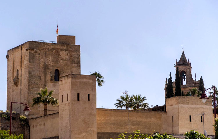 Los monumentos civiles de Utrera reabren a las visitas turísticas