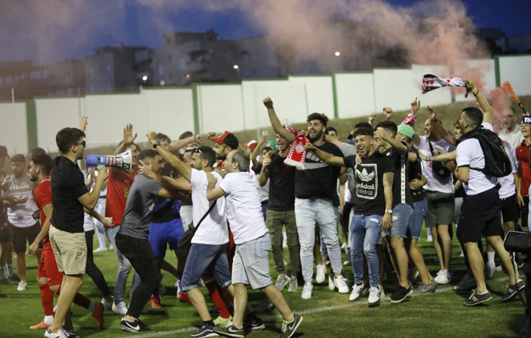 ANTEQUERA C.F 2 – 1 CD UTRERA: El Utrera continúa su andadura en play off a Segunda B