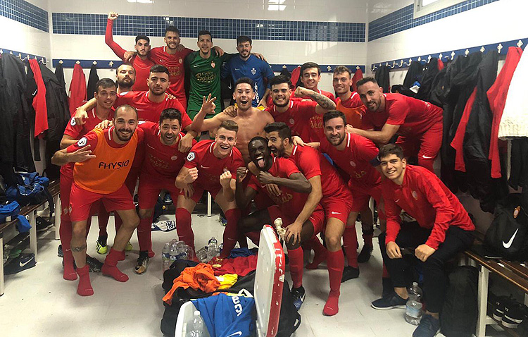 ARCOS C.F. 0 – 4 C.D. UTRERA: El Utrera se mantiene líder por cuarta jornada consecutiva