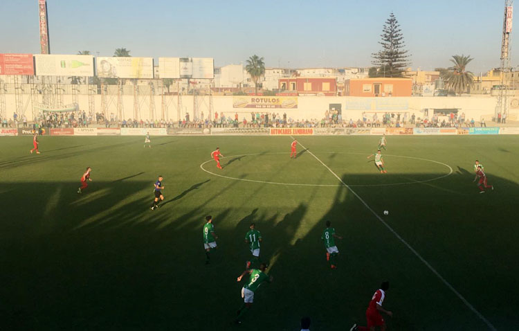 ATLÉTICO SANLUQUEÑO 0-0 C.D. UTRERA: Punto positivo ante el Atlético Sanluqueño