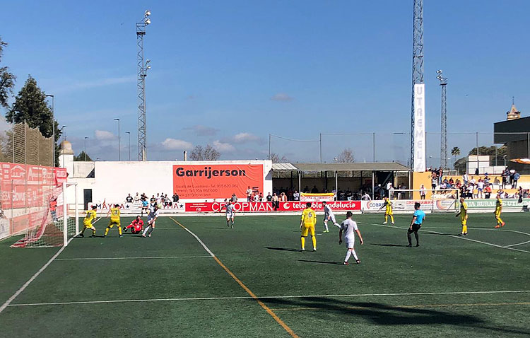 C.D. UTRERA 3 – 0 CONIL C.F.: Un nuevo paso