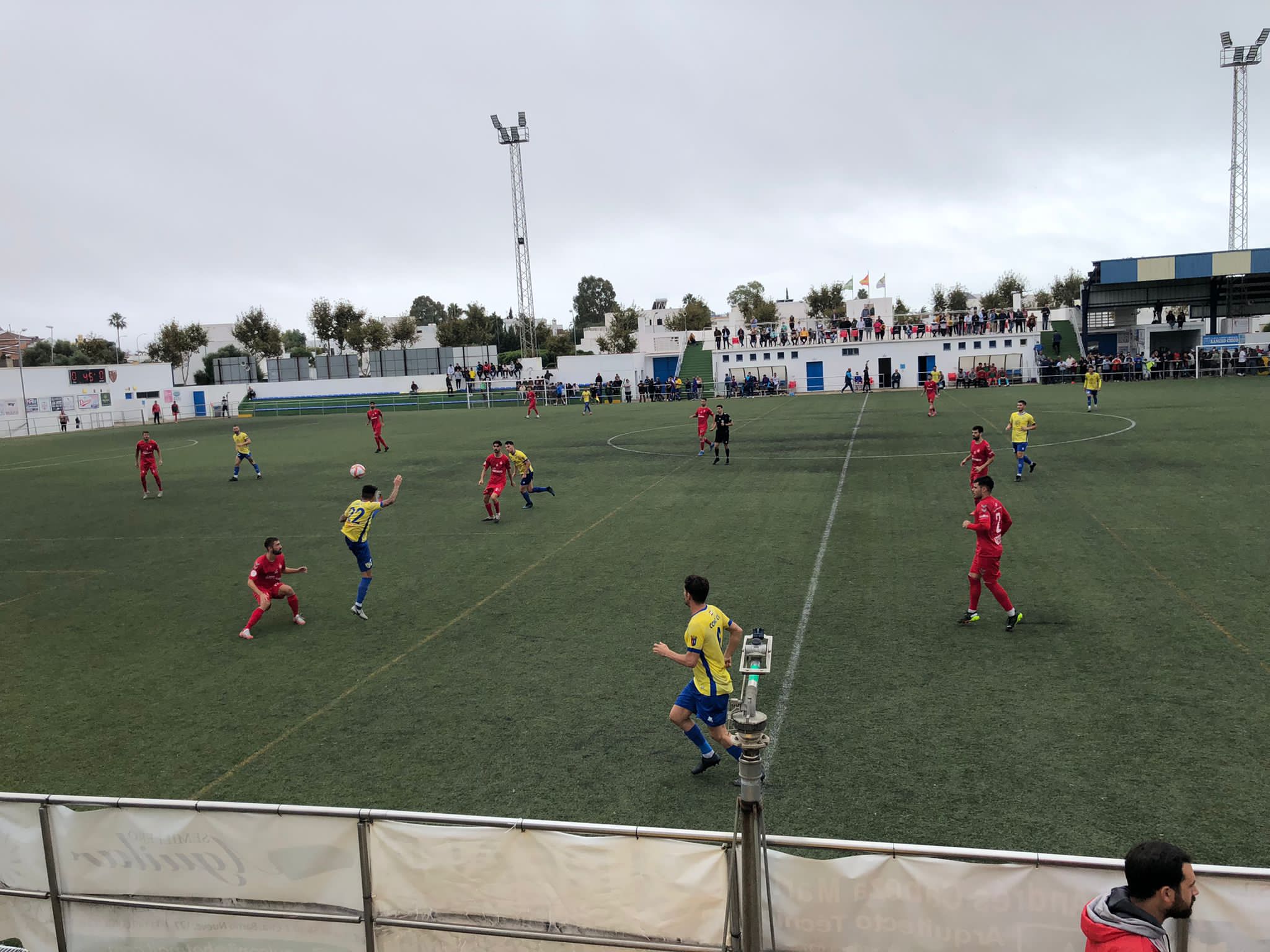 CONIL C.F. 1-1 C.D. UTRERA: Un punto insuficiente