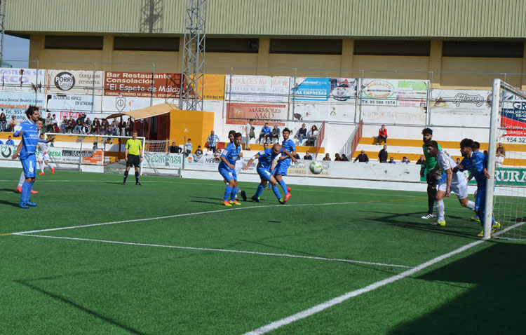 C.D.UTRERA 3 – 0 CUADALCACIN C.F.: Siete partidos consecutivos sin perder en el San Juan Bosco