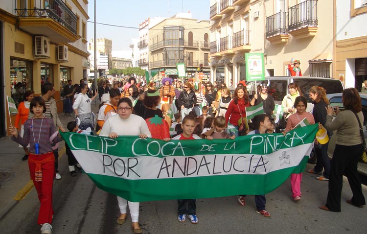El colegio Coca de la Piñera conmemora el Día de Andalucía recuperando su cabalgata