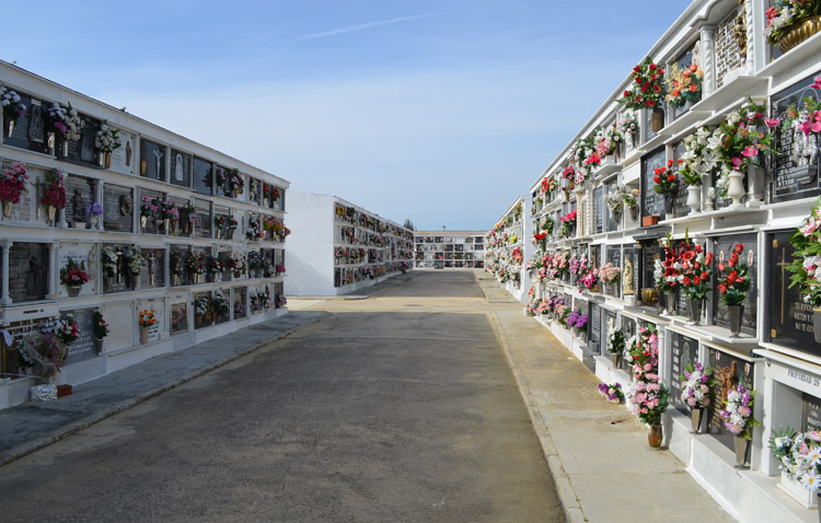 El cementerio de Utrera modifica su horario de apertura para adaptarlo a los hábitos de los ciudadanos
