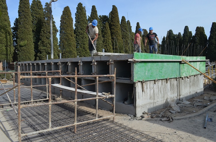 Casi 300 nuevos nichos, osarios y columbarios en el cementerio para suplir la falta de espacio