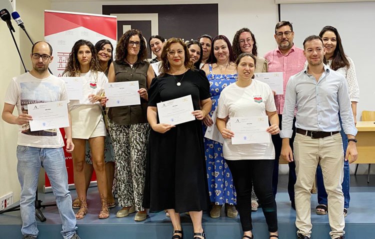 Una llave al mercado laboral para 60 personas gracias a los cursos de obtención del certificado de profesionalidad realizados en Utrera
