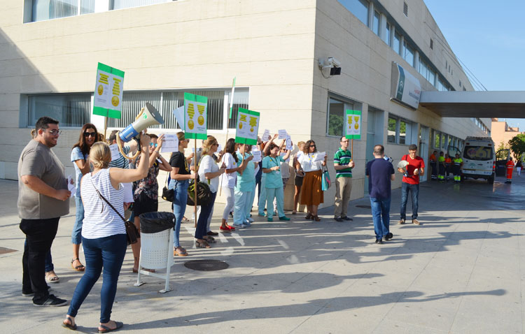 El recorte de personal en el hospital de Utrera provoca «la pérdida de más de 1.000 consultas de pacientes al año»