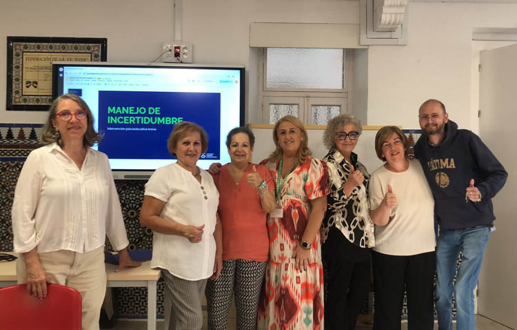 Utrera acoge el primero de los talleres organizados por la Asociación Española contra el Cáncer