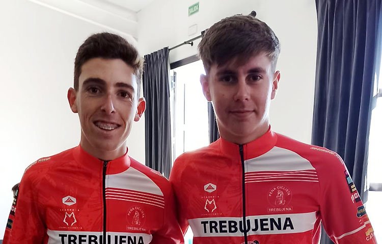 Dos promesas del ciclismo utrerano en el equipo ‘Trebujena-Academia Juanjo Lobato’