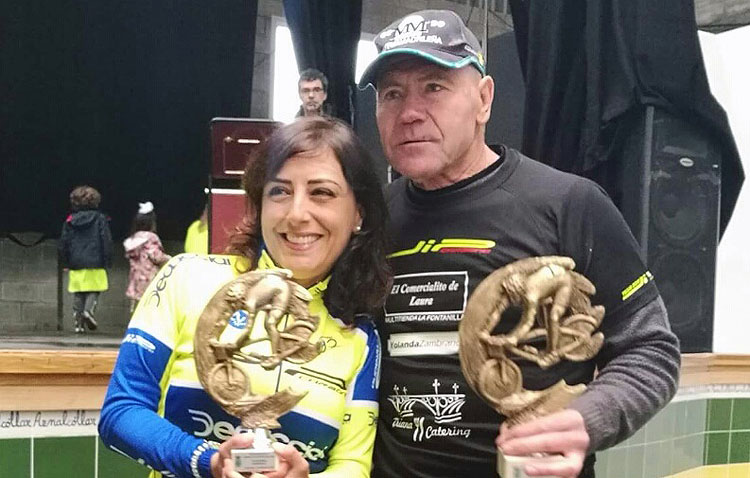 Pódium en Aznalcóllar para los ciclistas del JIP Carbono Team