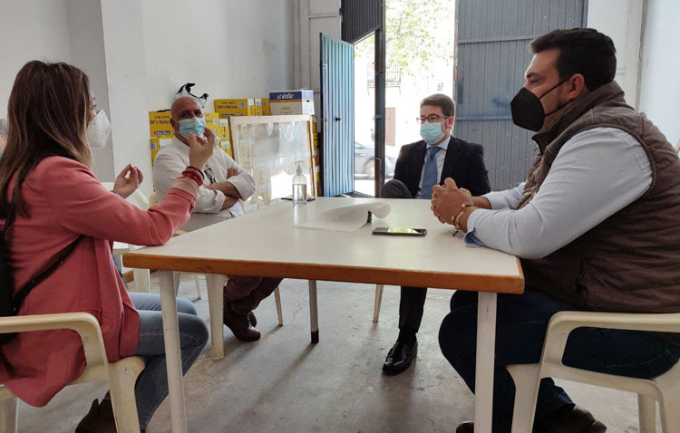 Ciudadanos reclama a la Diputación que ayude al comedor social de Utrera para dar de comer «a casi 600 personas diarias»