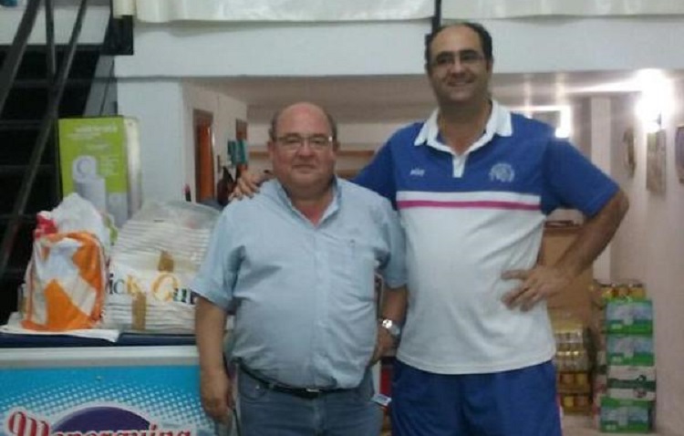 El Club Baloncesto Utrera completa su entrega de 800 kilos de alimentos