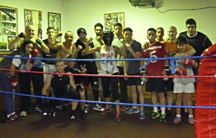El Club de Boxeo Utrera celebra su velada de preferia