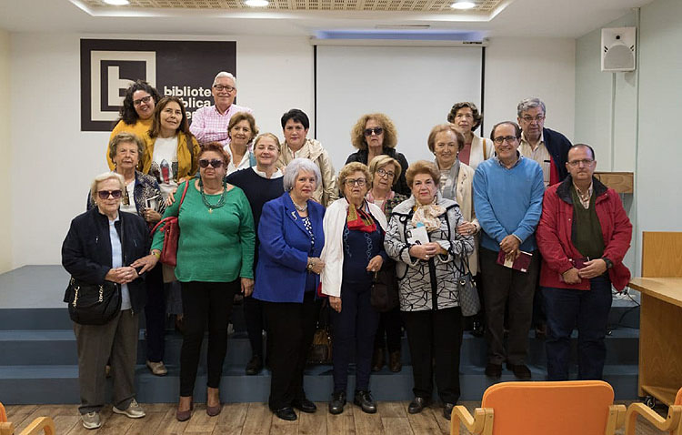 Encuentros virtuales para mantener activo el club de lectura del Centro Cultural Utrerano