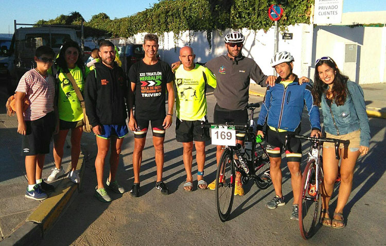 Deportistas utreranos del «Club Poseidón», presentes en varias competiciones de triatlón