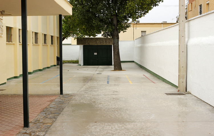 Obras de conservación y mantenimiento en los colegios públicos de Utrera