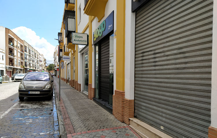 El Ayuntamiento de Utrera habilita un teléfono para los proveedores municipales con pagos pendientes