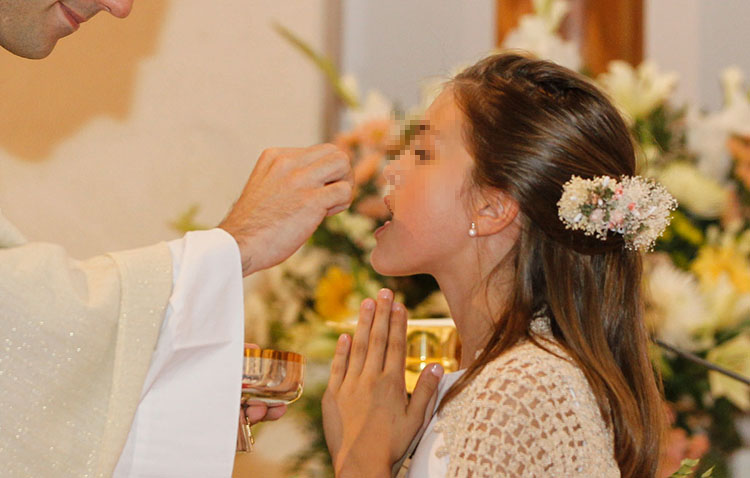 La Archidiócesis pospone los bautizos, bodas y comuniones