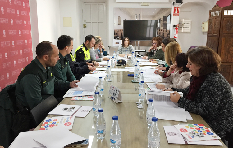 Talleres, marchas y jornadas profesionales para conmemorar el día contra la violencia de género