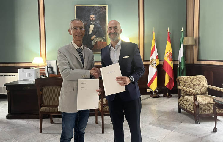 Impulso al empleo en el sector olivarero en Utrera