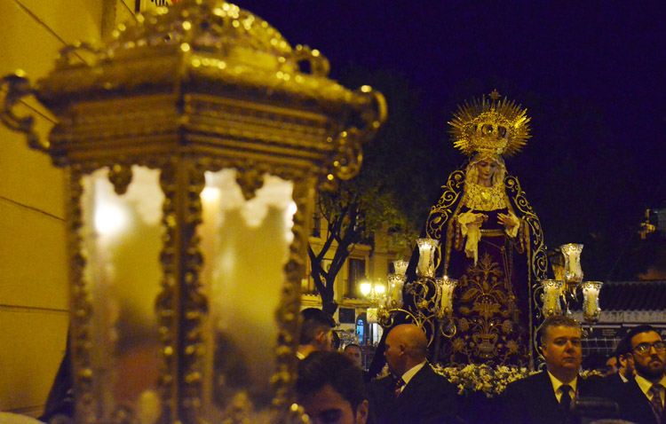 El cierre de la Cuaresma de Utrera llegará un año más con la corona dolorosa de la Virgen de la Angustias