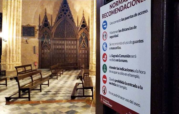 Las iglesias pueden mantener los horarios de sus misas a pesar de las nuevas restricciones