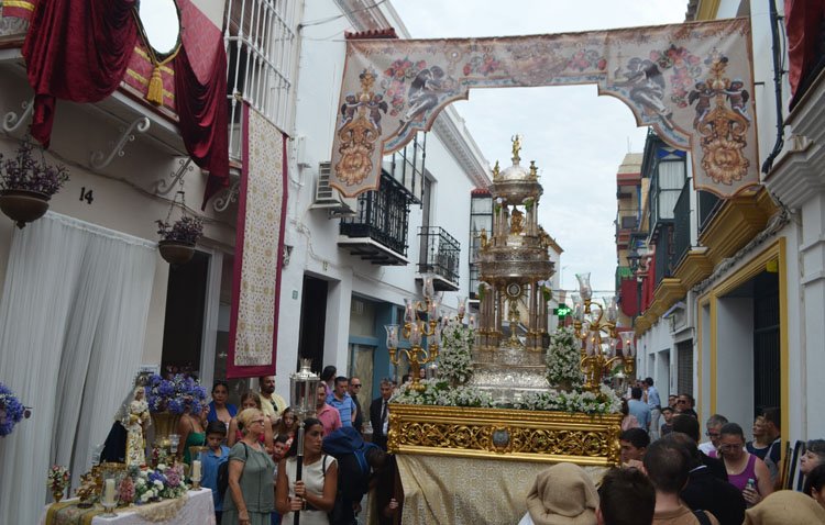 El ‘Corpus Chico’ ampliará su procesión por el cincuentenario de la fusión de la hermandad sacramental con la de penitencia del Redentor Cautivo