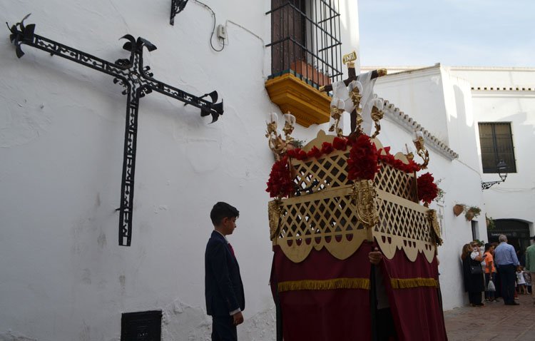 El tradicional certamen de cruces de mayo cumple 40 años en Utrera