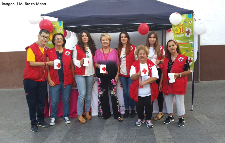 Cruz Roja Utrera celebró el «Día de la Banderita» recaudando fondos para los niños más desfavorecidos