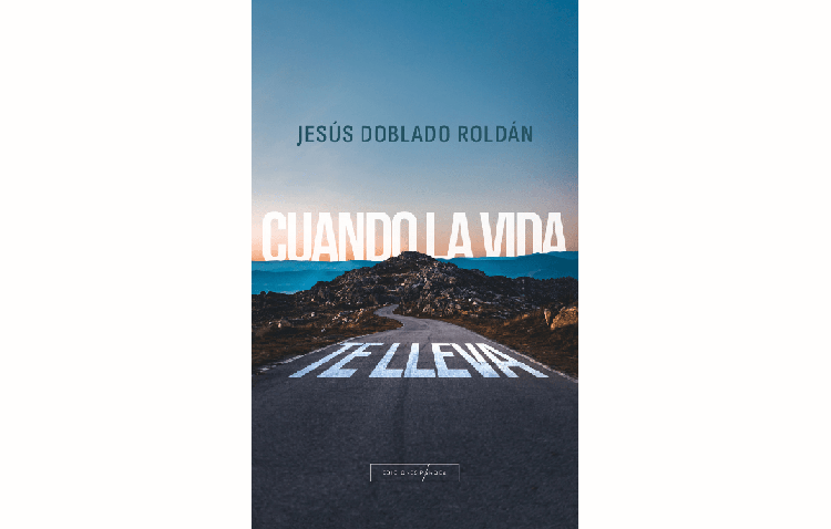 El utrerano Jesús Doblado presenta su nuevo libro en la Casa de la Cultura