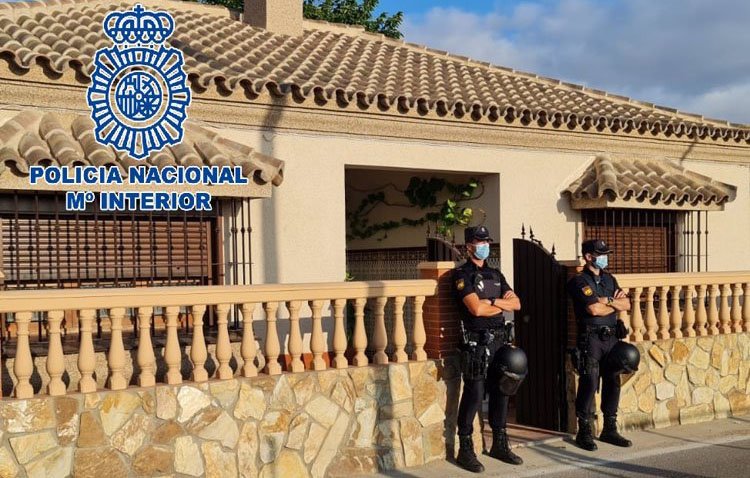 Desmantelada una organización de cultivo de marihuana con ramificaciones en Utrera