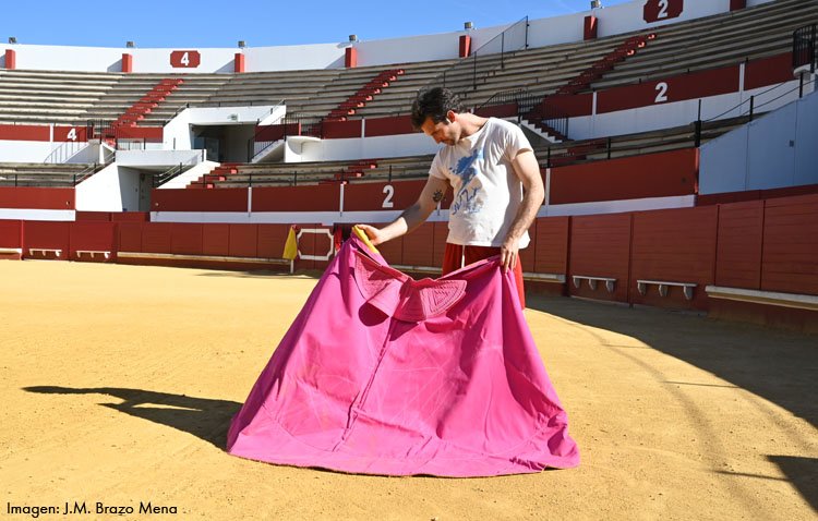 «Para ser torero he renunciado a la juventud, algo que no vuelve otra vez»