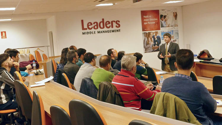 Comienza el curso para soldadores puesto en marcha por Tecade y la Fundación Icada