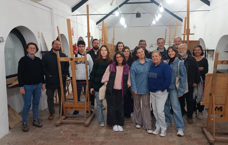 Los cursos de la Casa de la Cultura suman ya unos 200 alumnos