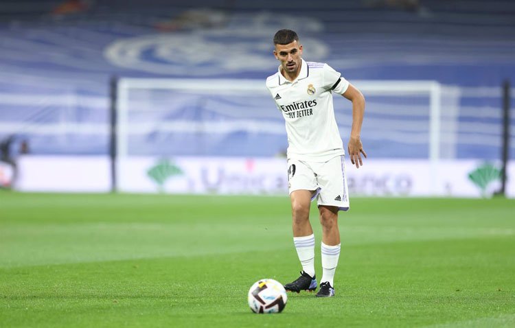 Una inoportuna lesión deja al futbolista utrerano Dani Ceballos fuera de los terrenos de juegos