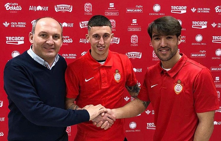El Club Deportivo Utrera refuerza la banda con el fichaje de David Segura