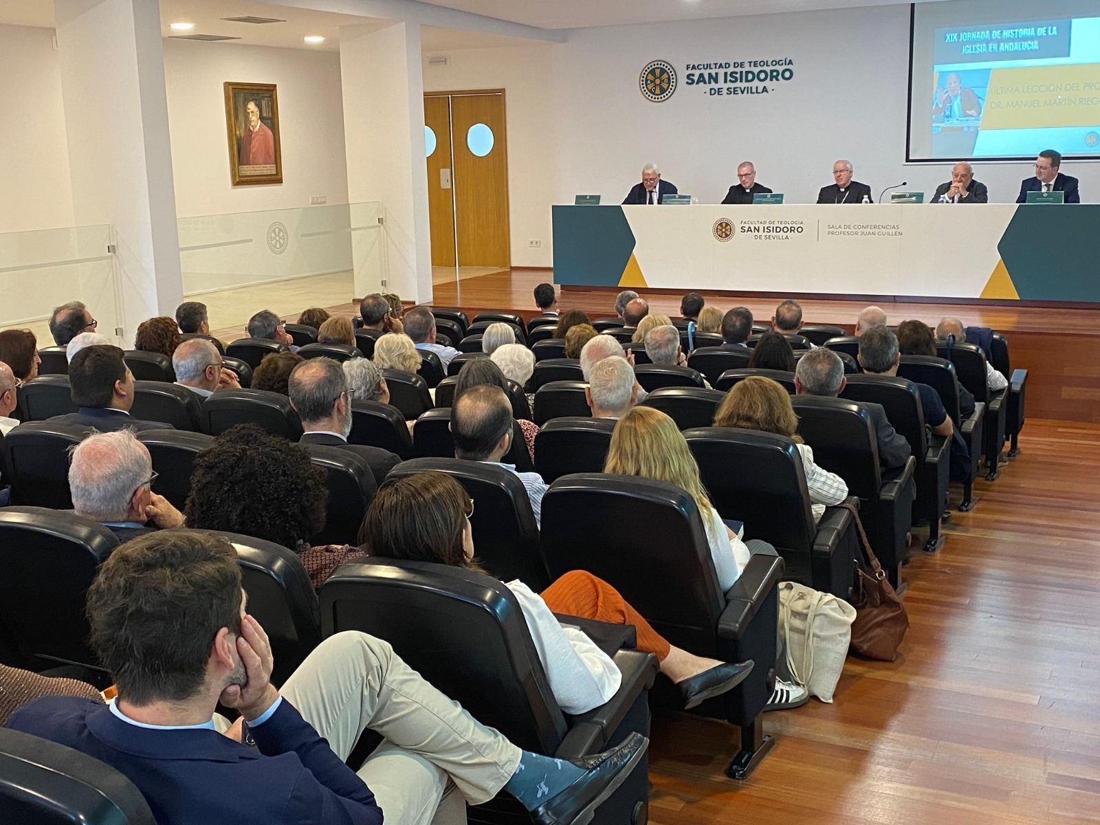 La Fundación Caja Rural de Utrera presente en el acto de homenaje al profesor Martín Riego