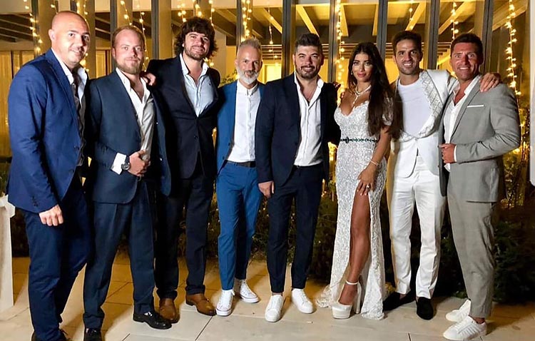 El utrerano Demarco Flamenco, invitado musical en la fiesta post boda del futbolista Cesc Fábregas (VÍDEO)