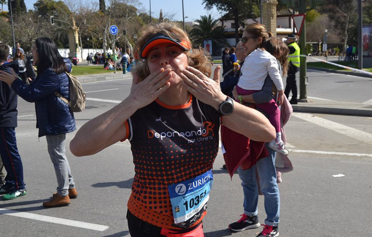 El Club Deporteando por Utrera, en la maratón de Sevilla