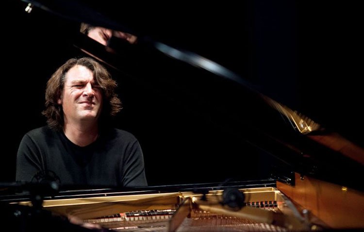 Noche flamenca en el teatro de Utrera con el Festival del Mostachón que rinde homenaje a Dorantes