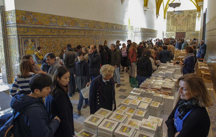 Los dulces de las Madres Carmelitas vuelven un año más al Real Alcázar de Sevilla