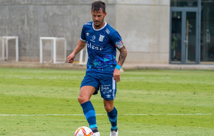 Nuevo refuerzo en el Club Deportivo Utrera antes de su estreno en Segunda RFEF
