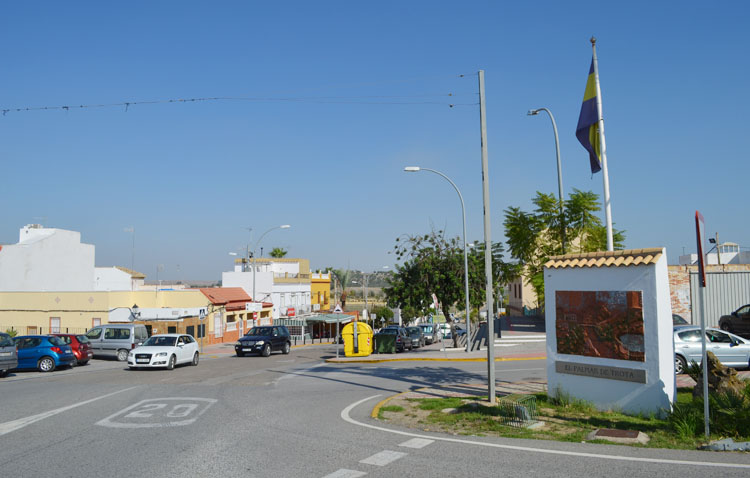 El PSOE «respalda» la segregación de El Palmar de Troya, UPyD muestra su «sorpresa» y Podemos expresa su «felicitación»
