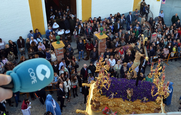 «El Transistor Cofrade» revive la intensidad del Jueves Santo y la Madrugá en Utrera [AUDIO]